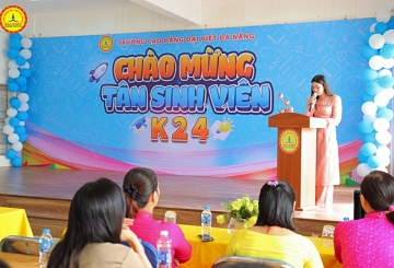 Nhập học đợt 1, gần 100 tân sinh viên chính thức gia nhập Đại Việt Đà Nẵng