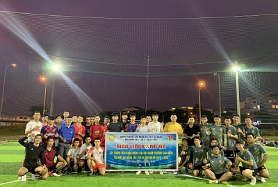 Đoàn trường Cao đẳng Đại Việt Đà Nẵng: Giao lưu bóng đá Tân sinh viên khóa K20
