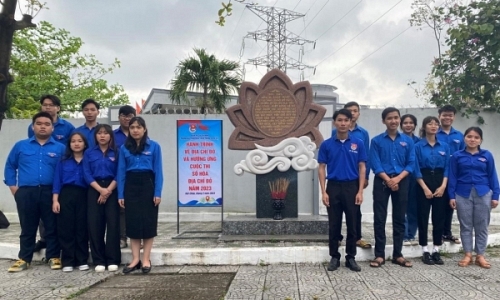 HÀNH TRÌNH VỀ NGUỒN CỦA TUỔI TRẺ ĐOÀN TRƯỜNG CAO ĐẲNG ĐẠI VIỆT ĐÀ NẴNG