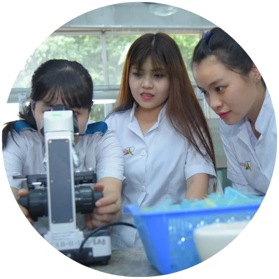 Hoàn thiện chương trình đào tạo theo nhu cầu thực tiễn