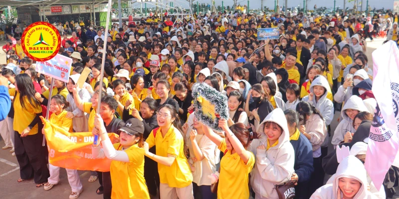 Đặc trưng sinh viên Trường cao đẳng Đại Việt Đà Nẵng