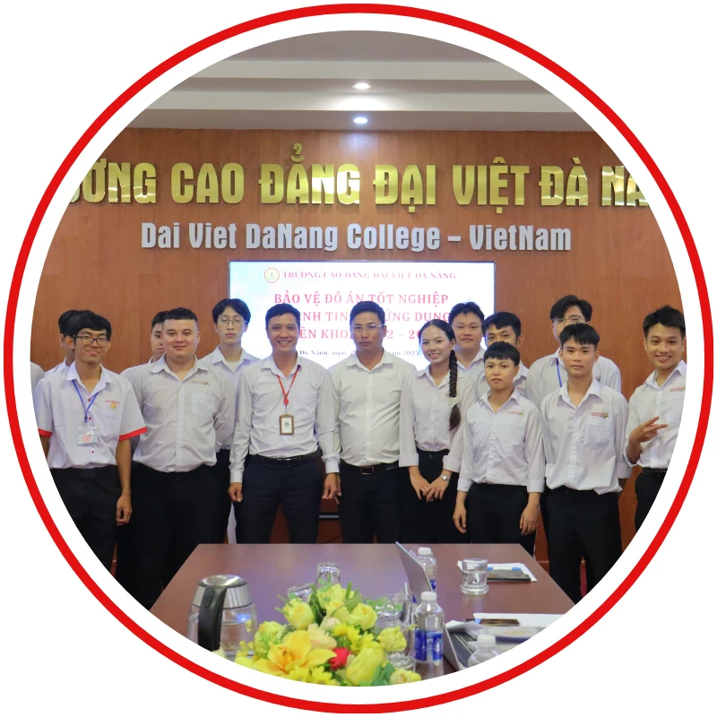 Về Chương Trình Đào Tạo Khoa kỹ thuật công nghệ