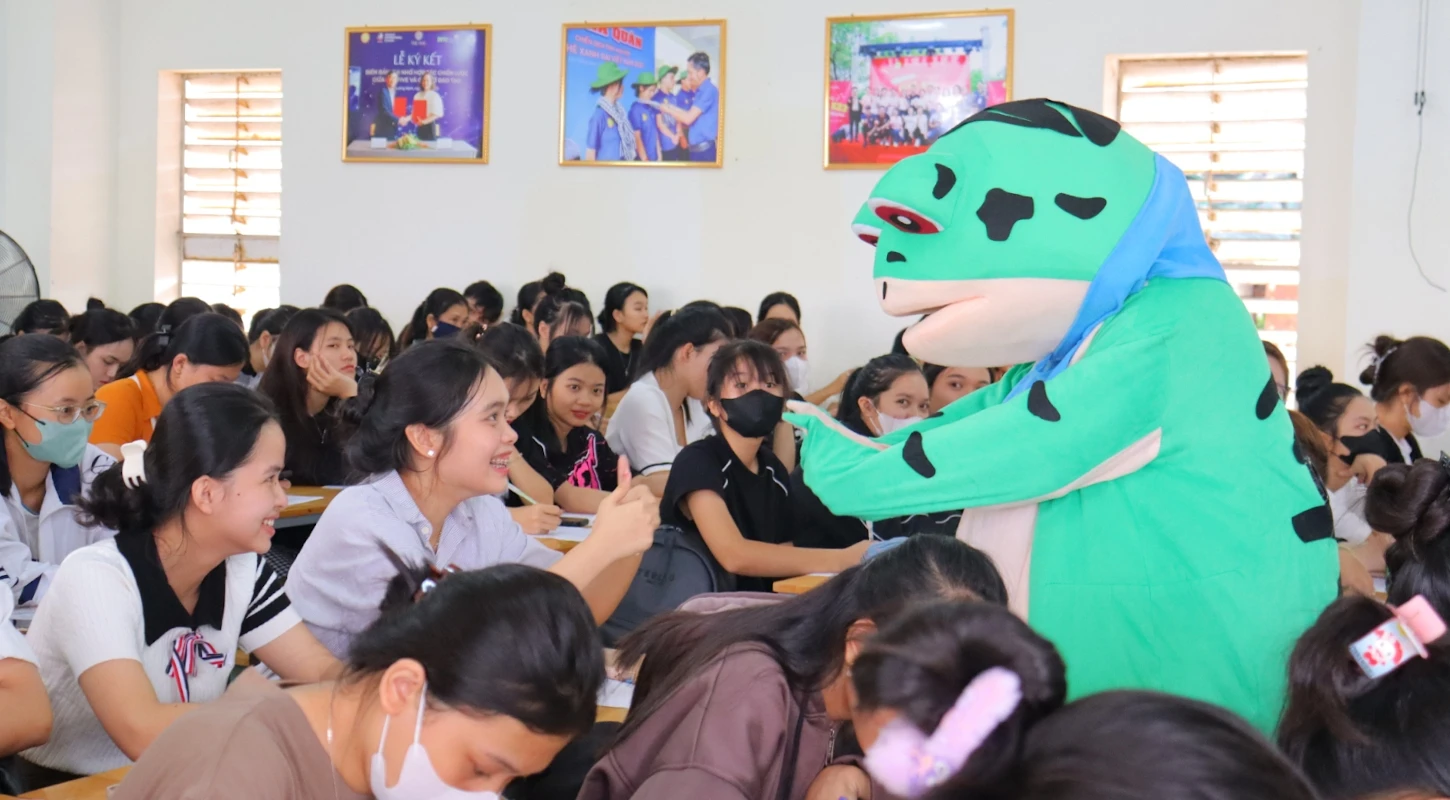 Chào Đón Gần 200 Tân Sinh Viên Và Phụ Huynh Đến Với Chương Trình Khai Giảng Đợt 6 | Trường Cao Đẳng Đại Việt Đà Nẵng