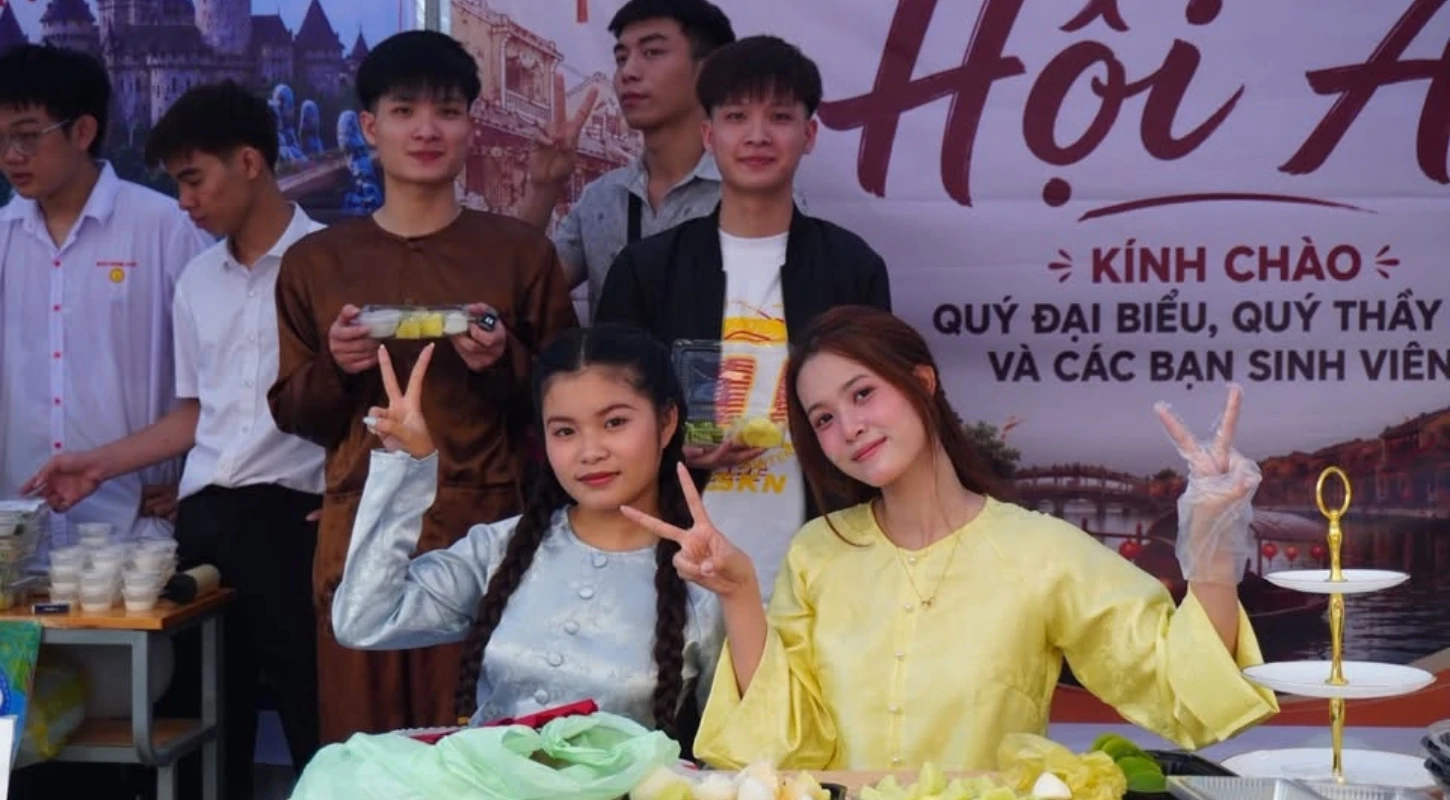 CHUỖI HOẠT ĐỘNG CHÀO MỪNG KỶ NIỆM 25 NĂM THÀNH LẬP TRƯỜNG CAO ĐẲNG ĐẠI VIỆT ĐÀ NẴNG | Trường Cao Đẳng Đại Việt Đà Nẵng