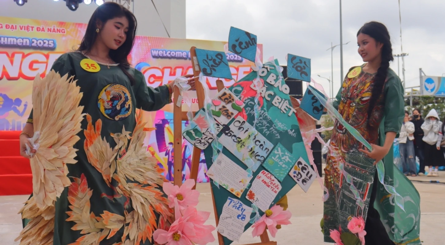 Độc Đáo Sản Phẩm Tái Chế, Lan Tỏa Cảm Hứng Từ Chủ Đề - Change For Green | Trường Cao Đẳng Đại Việt Đà Nẵng