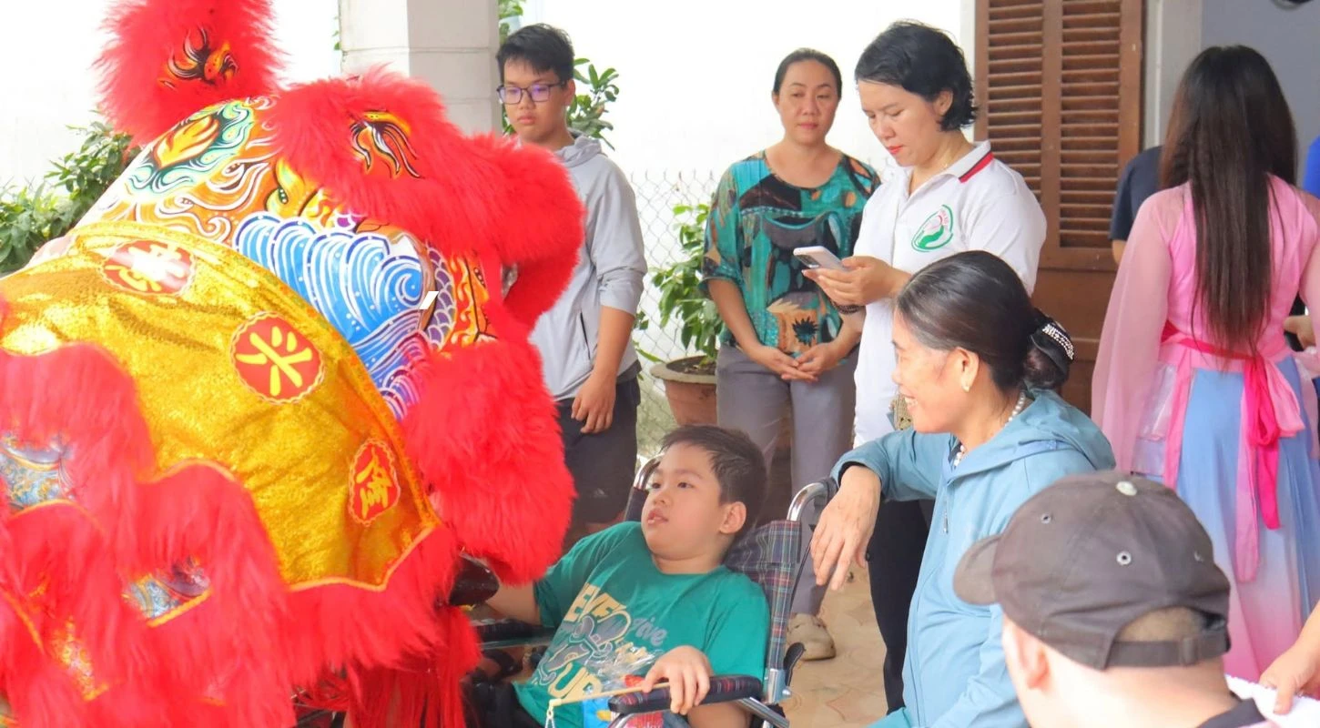 MỘT NGÀY LÀM CHỊ HẰNG, CHÚ CUỘI CỦA TUỔI TRẺ ĐẠI VIỆT ĐÀ NẴNG | Trường Cao Đẳng Đại Việt Đà Nẵng