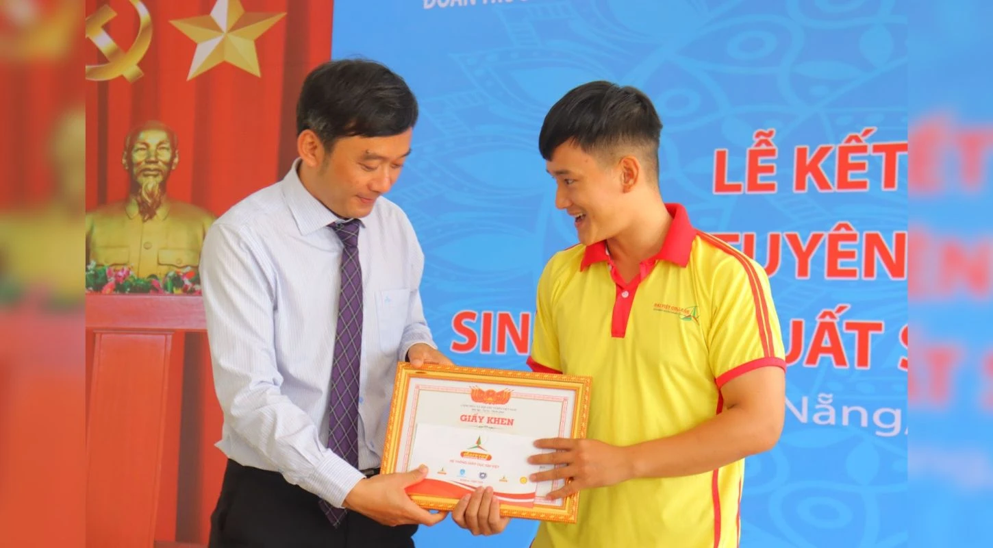 Phan Văn Đức – Hành Trình Quay Lại Giảng Đường Tại Trường Cao Đẳng Đại Việt Đà Nẵng | Trường Cao Đẳng Đại Việt Đà Nẵng