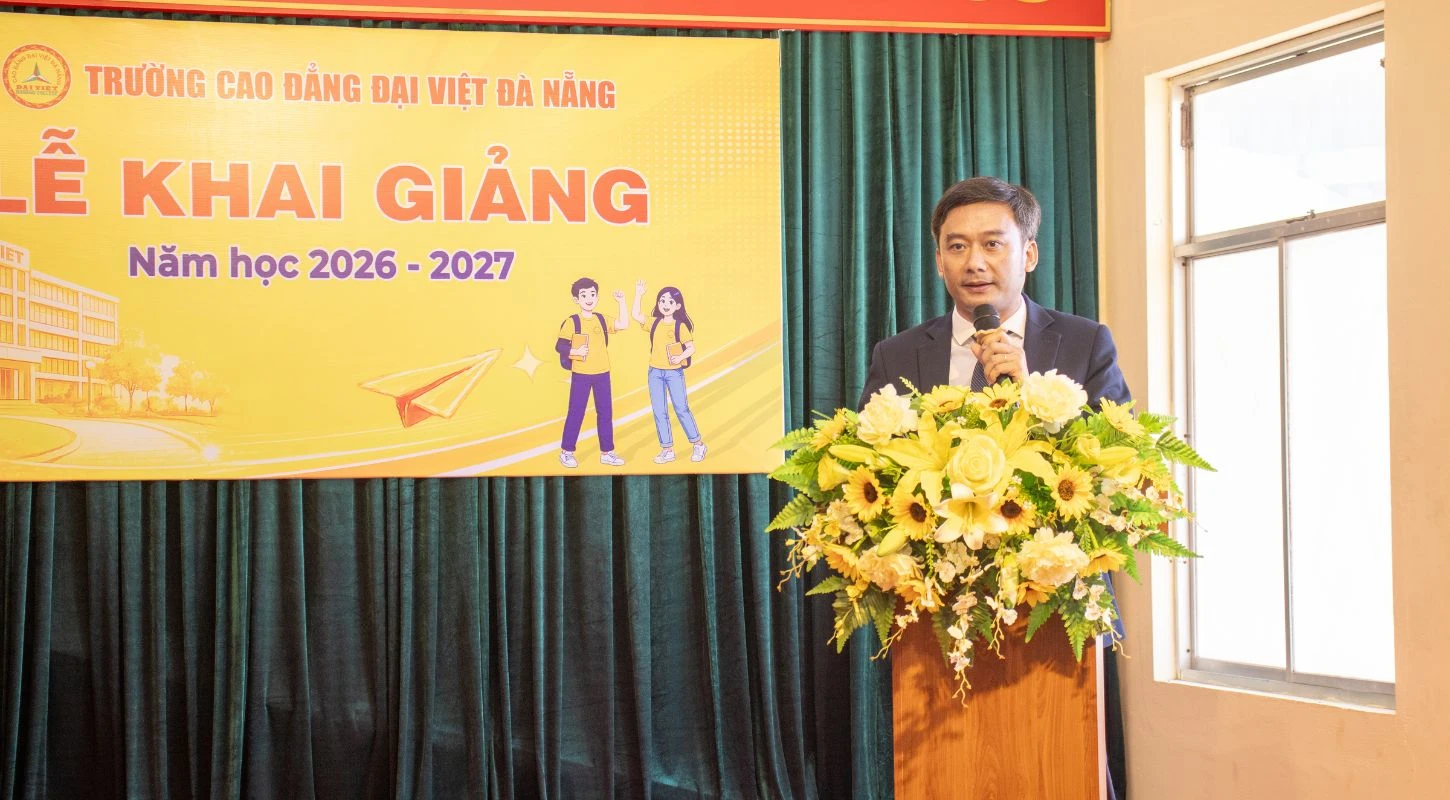 Phát biểu chúc mừng Khai giảng năm học mới của Hiệu trưởng | Trường Cao Đẳng Đại Việt Đà Nẵng
