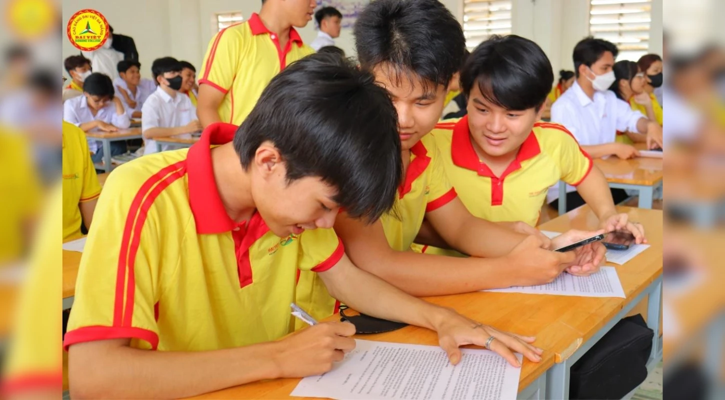 Xây Dựng Luật Học Tập Suốt Đời: Bước Ngoặt Thay Đổi Hệ Thống Giáo Dục Việt Nam | Trường Cao Đẳng Đại Việt Đà Nẵng