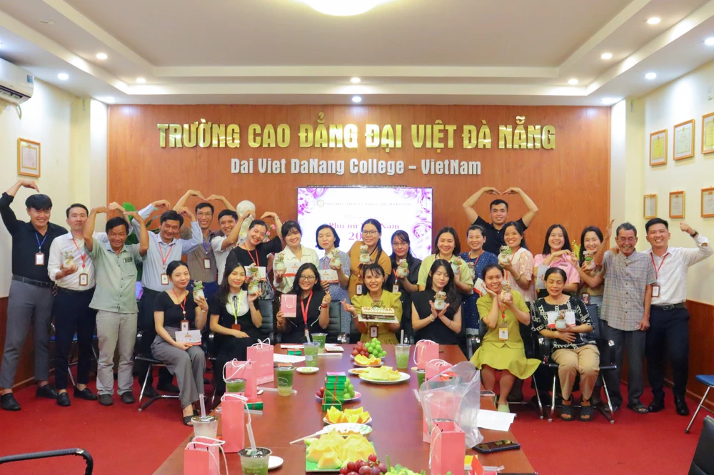 20/10 Gặp Gỡ Và Tri Ân