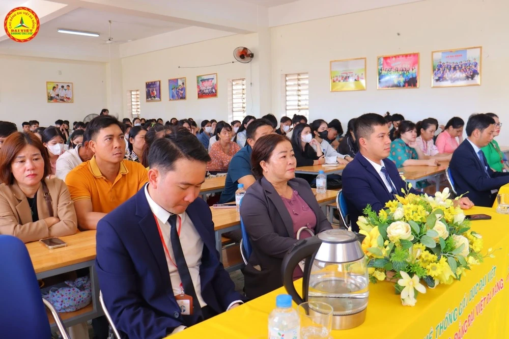 Ấn Tượng Và Nhiều Cảm Xúc Tại Lễ Khai Giảng Chào Mừng Tân Sinh Viên Nhập Học Đợt 5