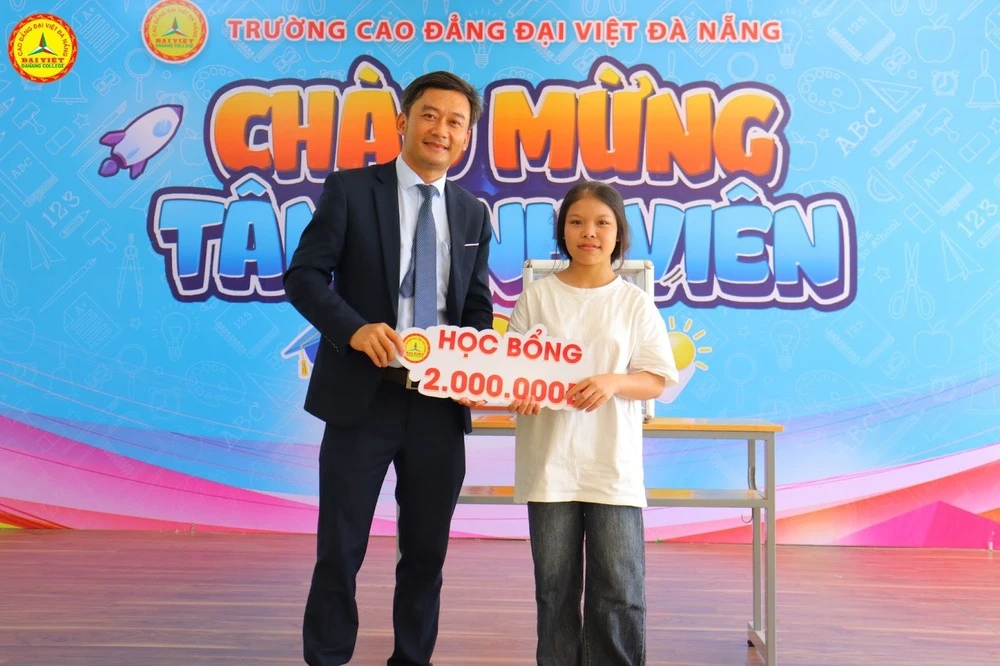 Ấn Tượng Và Nhiều Cảm Xúc Tại Lễ Khai Giảng Chào Mừng Tân Sinh Viên Nhập Học Đợt 5