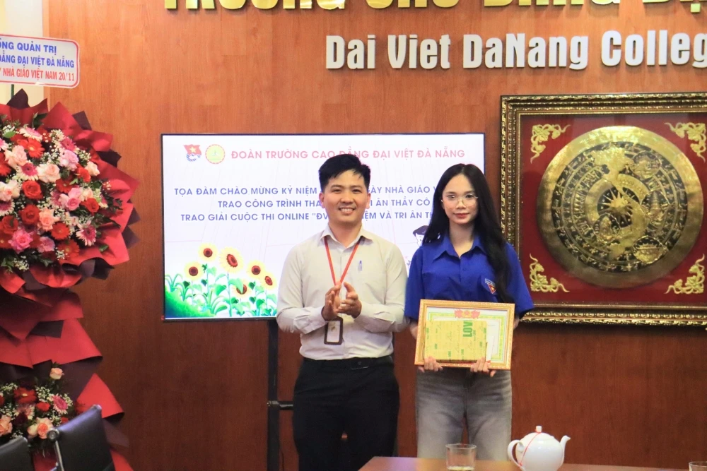 Chuỗi Hoạt Động Chào Mừng 43 Năm Ngày Nhà Giáo Việt Nam