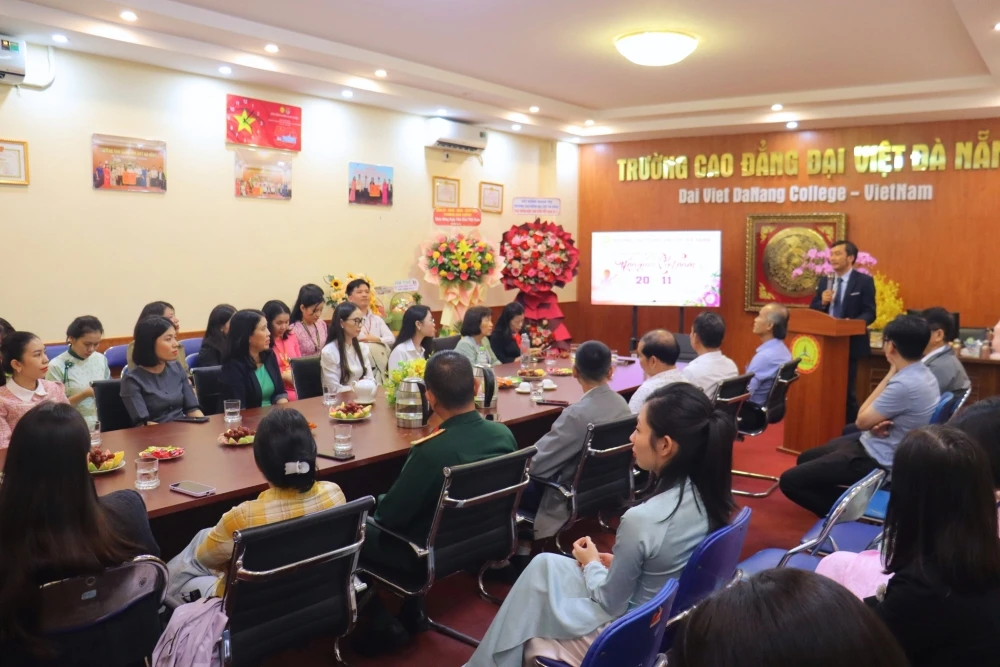 Chuỗi Hoạt Động Chào Mừng 43 Năm Ngày Nhà Giáo Việt Nam