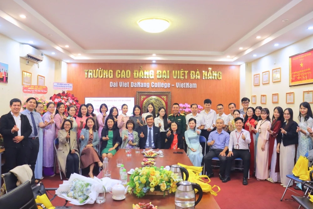 Chuỗi Hoạt Động Chào Mừng 43 Năm Ngày Nhà Giáo Việt Nam