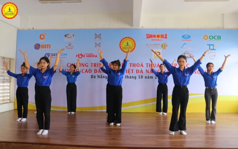 Đa Dạng Sắc Màu Tại Vòng Sơ Khảo Hội Diễn Văn Nghệ 20/11