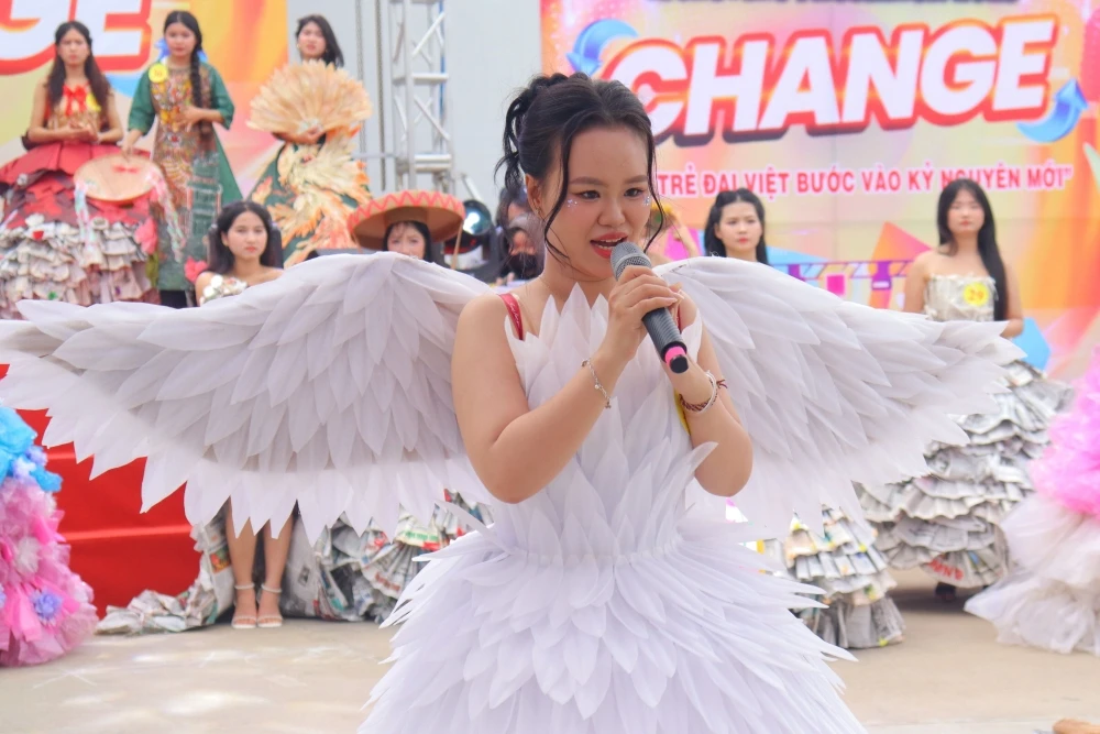 Độc Đáo Sản Phẩm Tái Chế, Lan Tỏa Cảm Hứng Từ Chủ Đề - Change For Green