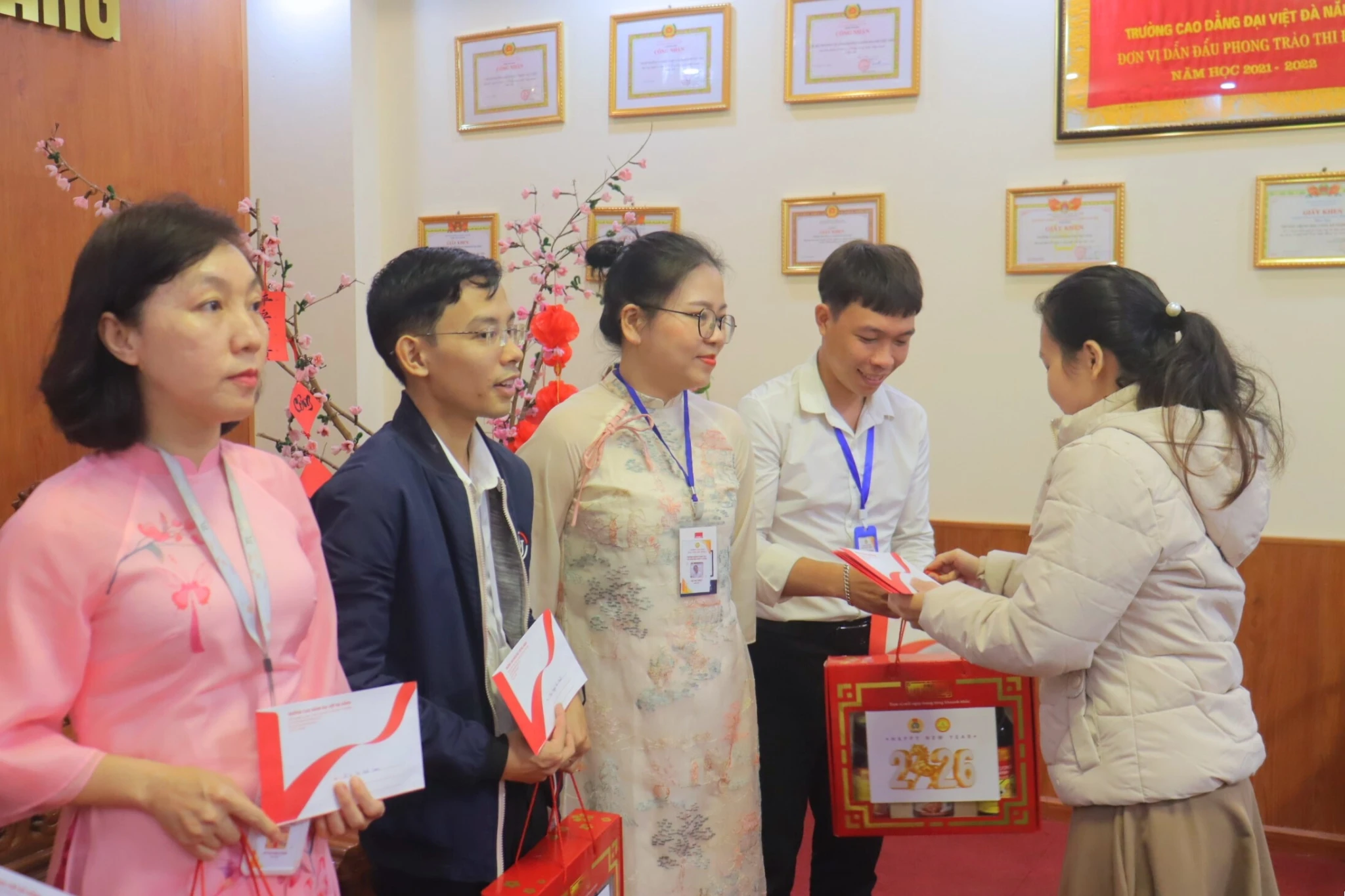 Gặp mặt cuối năm của Công đoàn Trường Cao đẳng Đại Việt Đà Nẵng