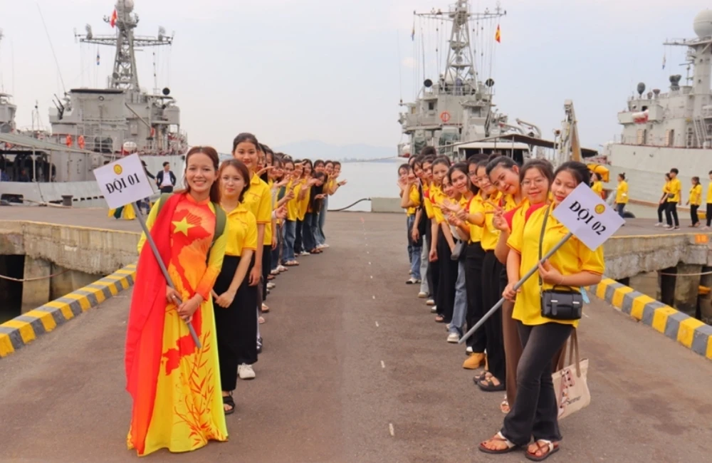 HÀNH TRÌNH PHÁT TRIỂN VÀ KHẲNG ĐỊNH THƯƠNG HIỆU
