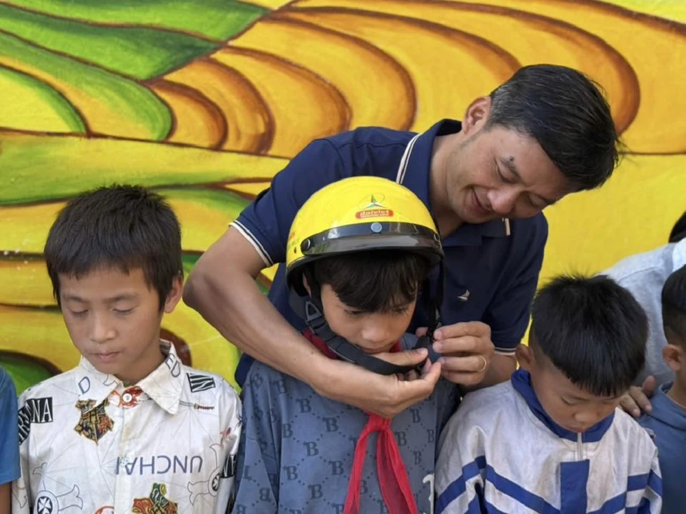 Hành Trình Yêu Thương Đến Với Các Em Nhỏ Vùng Cao Lào Cai