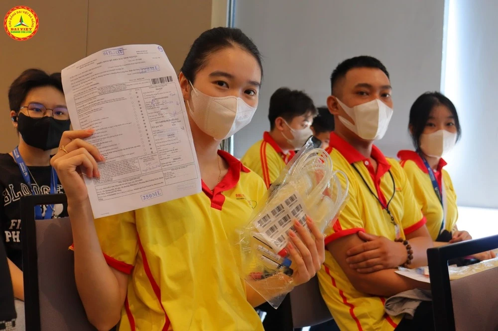 Hiến Máu Tình Nguyện, Nghĩa Cử Đẹp Của Sinh Viên Trường Cao Đẳng Đại Việt Đà Nẵng