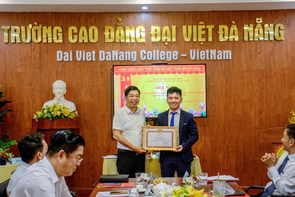 Hội Nghị Sơ Kết Giữa Nhiệm Kỳ Thực Hiện Nghị Quyết Đại Hội Chi Bộ Lần Thứ Iii, Nhiệm Kỳ 2020 – 2025