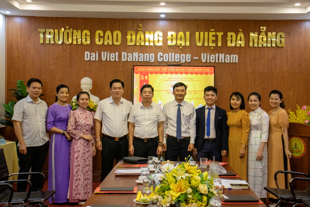 Hội Nghị Sơ Kết Giữa Nhiệm Kỳ Thực Hiện Nghị Quyết Đại Hội Chi Bộ Lần Thứ Iii, Nhiệm Kỳ 2020 – 2025