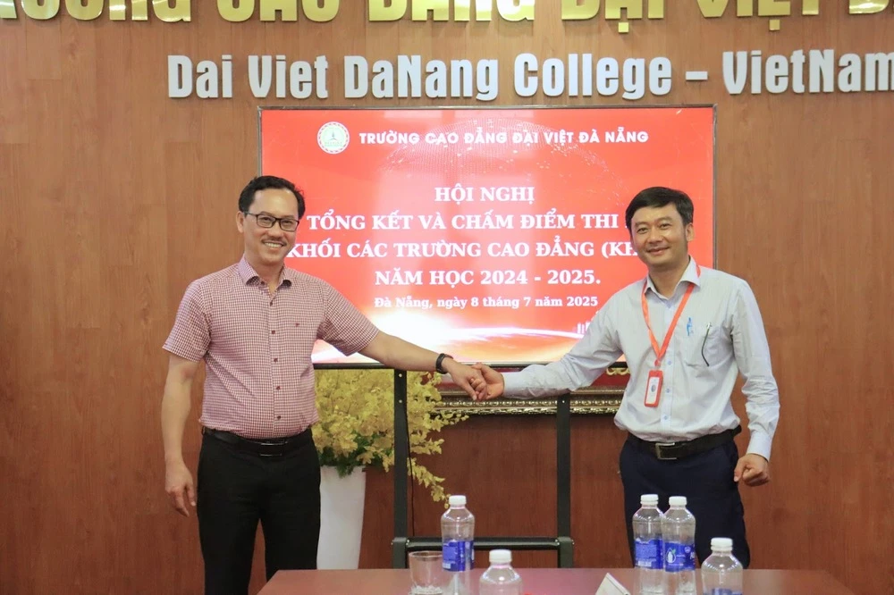 Hội Nghị Tổng Kết Và Chấm Điểm Thi Đua Khối Cao Đẳng (Khối 2) Năm Học 2024–2025