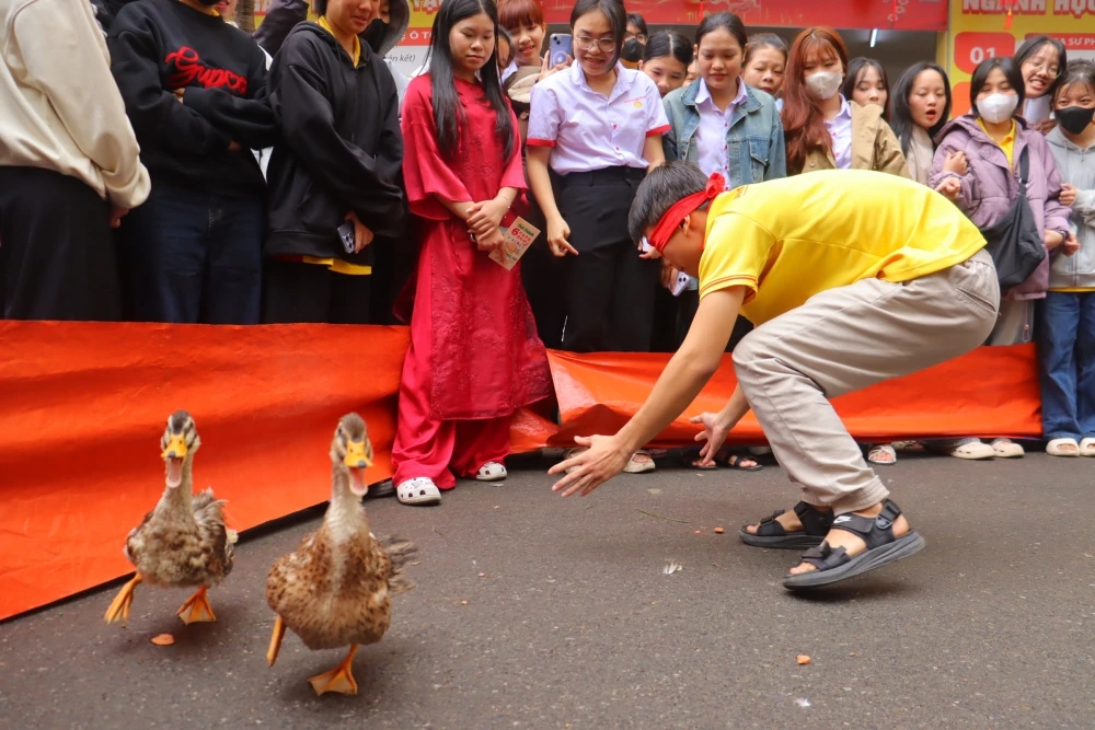Hội Xuân Đại Việt – Không Gian Văn Hóa Tết Truyền Thống Tại Đại Việt Đà Nẵng