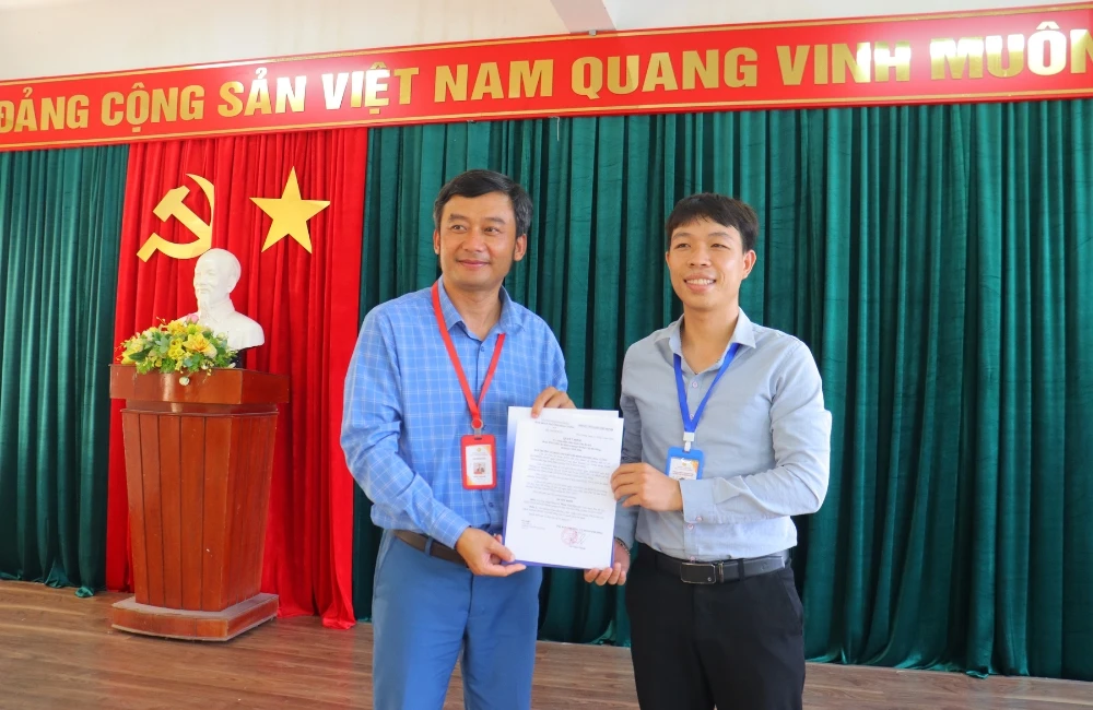 Khi Màu Áo Xanh Đại Việt Tiếp Tục Được Thắp Lửa