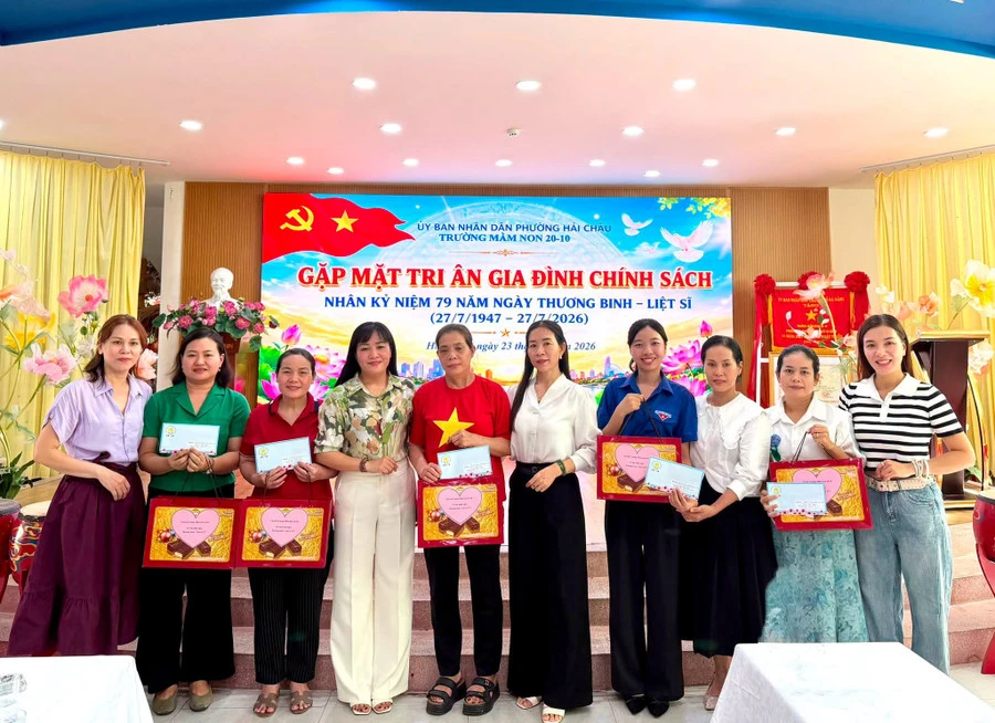 LAN TỎA ĐẠO LÝ 'UỐNG NƯỚC NHỚ NGUỒN' TỪ MÁI TRƯỜNG