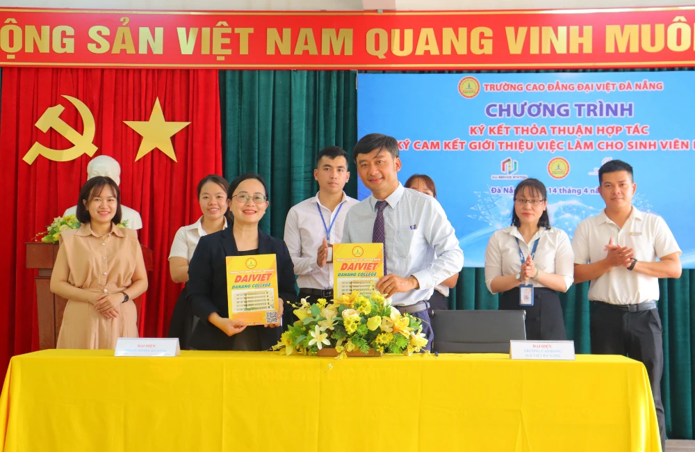 Ký kết hợp tác cùng cùng PRINCE HOTEL Đà Nẵng