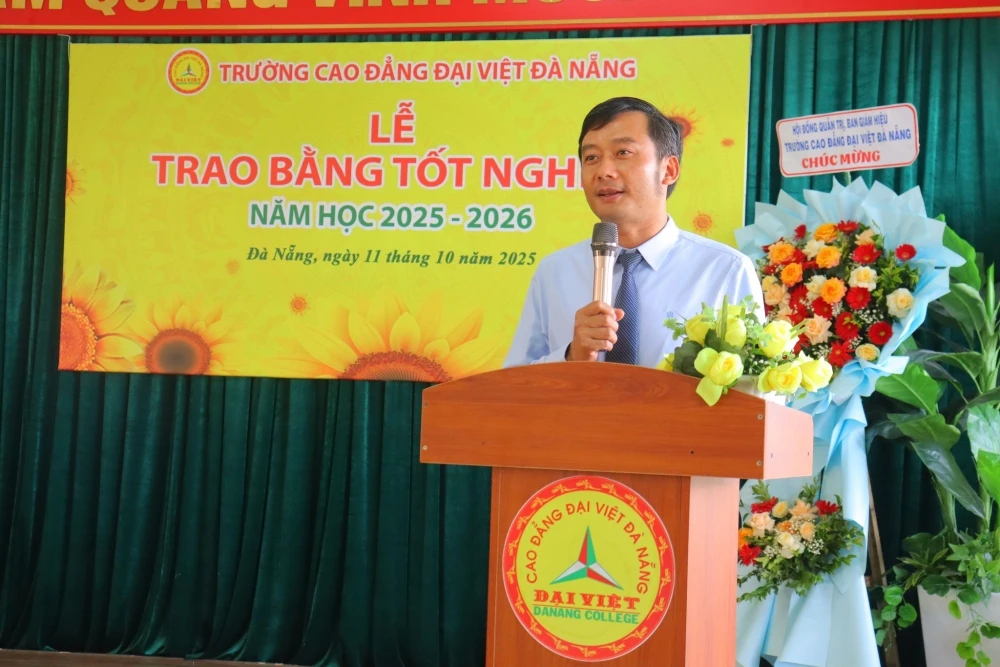 Lễ Tốt Nghiệp Dve 2025: Khép Lại Hành Trình Tri Thức, Mở Lối Tương Lai