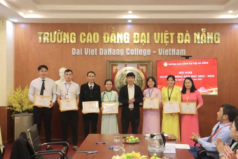 Những Con Số Ấn Tượng Tại Hội Nghị Người Lao Động Năm Học 2025 - 2026