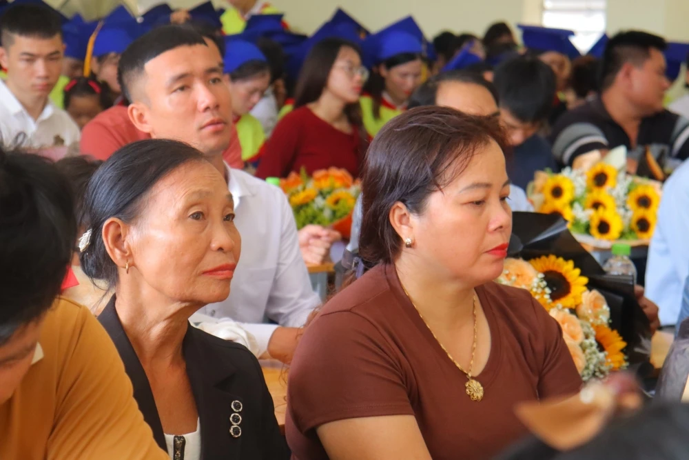 Phụ huynh – Người bạn đồng hành thầm lặng trên hành trình tri thức