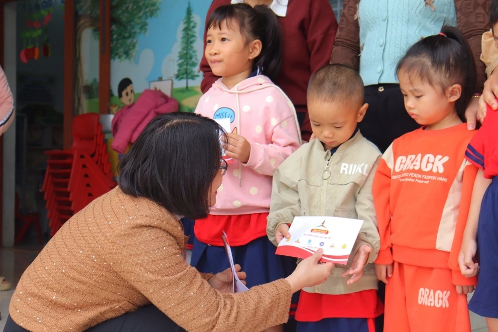 Sẻ Chia Kịp Thời Đến Cô Và Trò Trường Mầm Non Phước Hòa