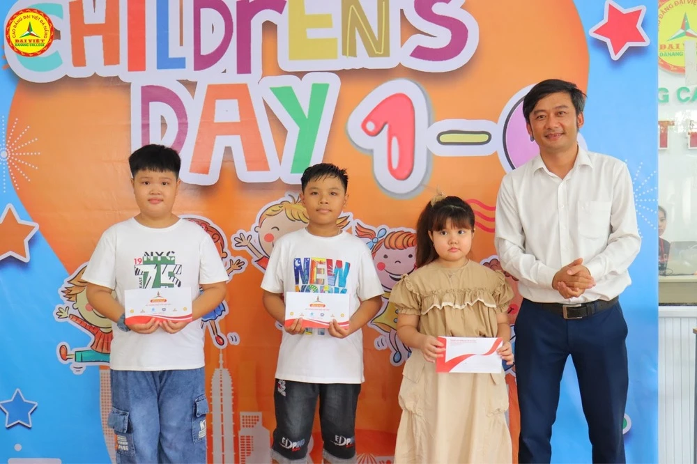 Sôi Động Ngày Quốc Tế Thiếu Nhi 1/6 Tại Trường Cao Đẳng Đại Việt Đà Nẵng