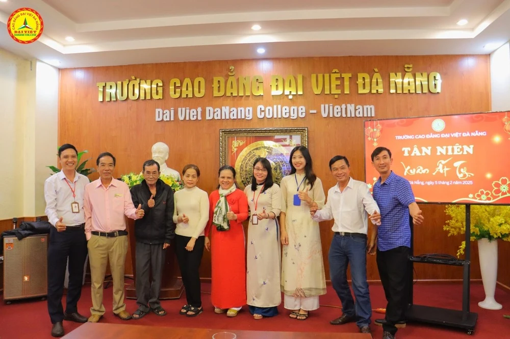 Tân niên Khởi Sắc Ất Tỵ 2025 – Chương trình đổi mới tại Đại Việt Đà Nẵng