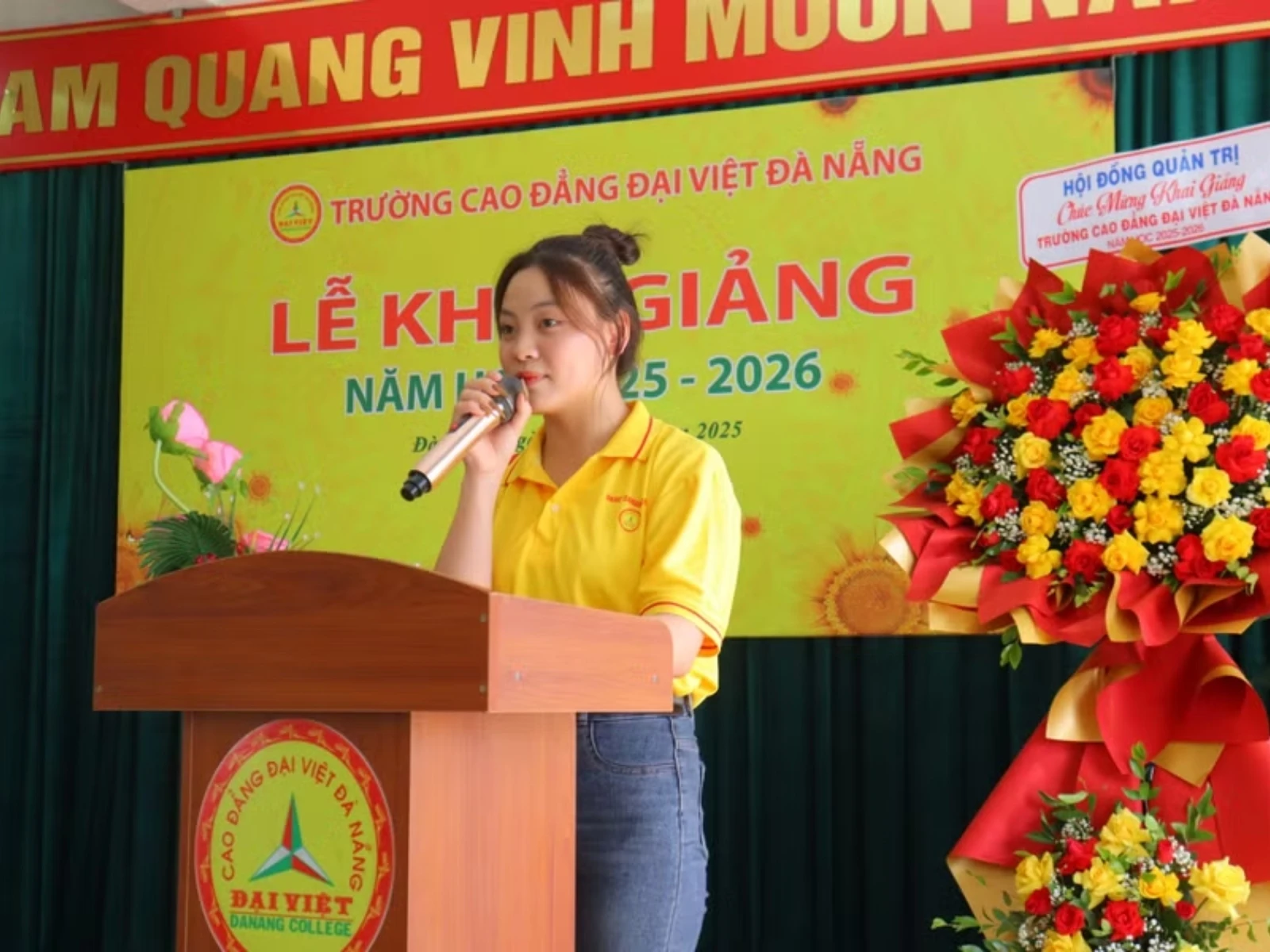 THẦY VÀ TRÒ ĐÀ NẴNG GỬI GẮM MONG ƯỚC TRONG NĂM HỌC MỚI