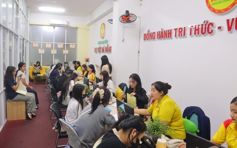 Trường Cao Đẳng Đại Việt Đà Nẵng Chào Đón 450 Tân Sinh Viên Nhập Học Đợt 3
