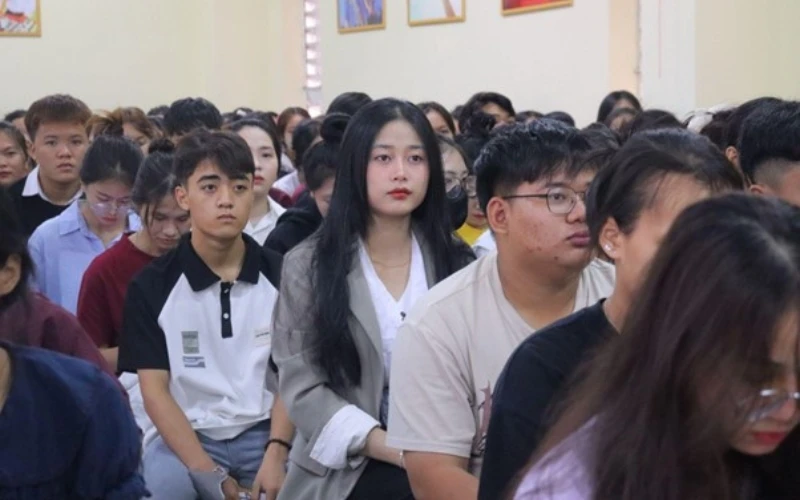 Trường Cao Đẳng Đại Việt Đà Nẵng Chào Đón 450 Tân Sinh Viên Nhập Học Đợt 3