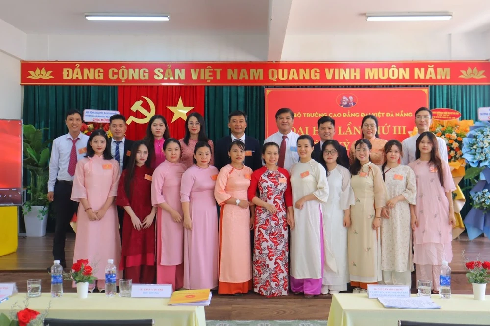Trường Cao Đẳng Đại Việt Đà Nẵng Tổ Chức Thành Công Đại Hội Chi Bộ Lần Thứ Iii Nhiệm Kỳ 2025–2030