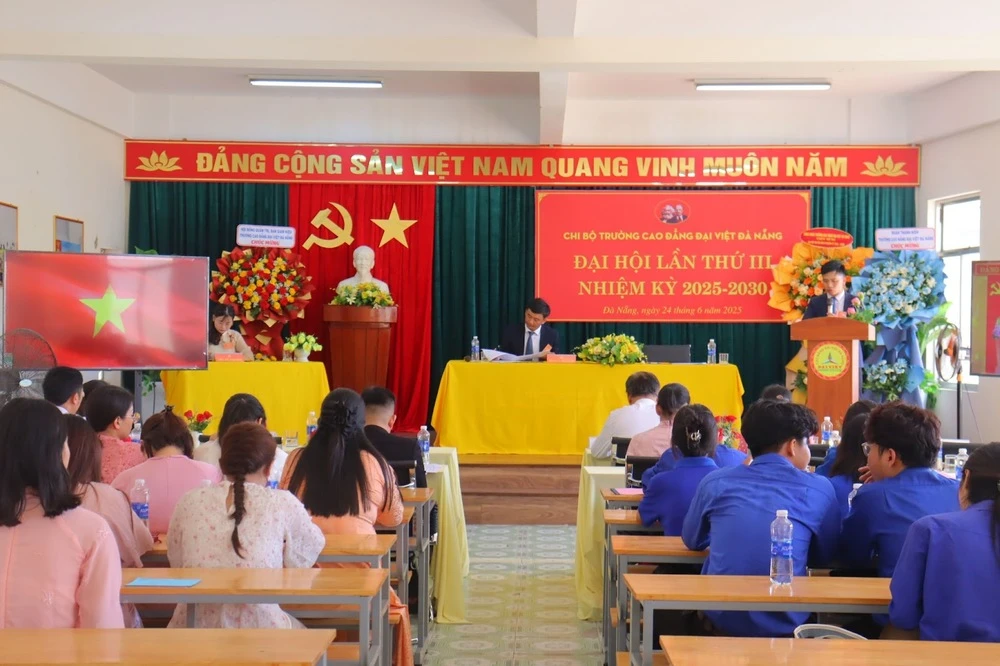 Trường Cao Đẳng Đại Việt Đà Nẵng Tổ Chức Thành Công Đại Hội Chi Bộ Lần Thứ Iii Nhiệm Kỳ 2025–2030
