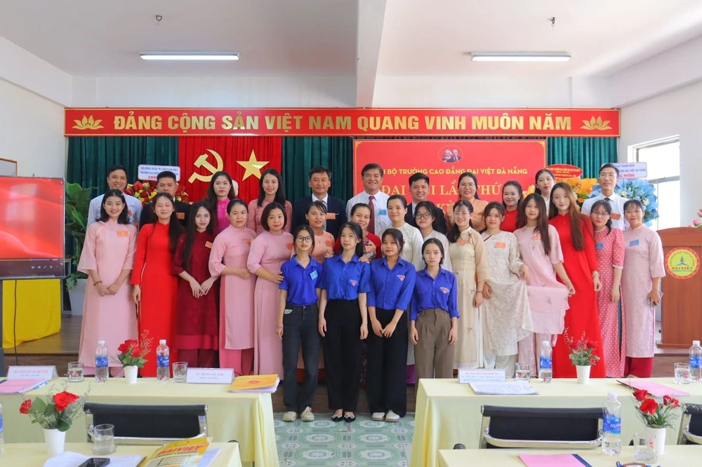 Trường Cao Đẳng Đại Việt Đà Nẵng Tổ Chức Thành Công Đại Hội Chi Bộ Lần Thứ Iii Nhiệm Kỳ 2025–2030