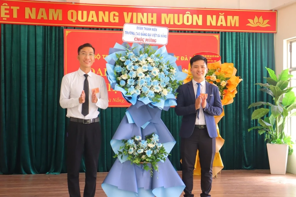 Trường Cao Đẳng Đại Việt Đà Nẵng Tổ Chức Thành Công Đại Hội Chi Bộ Lần Thứ Iii Nhiệm Kỳ 2025–2030