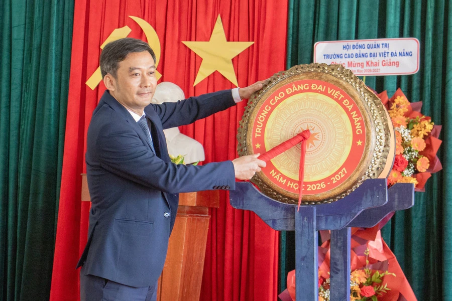 TRƯỜNG CAO ĐẲNG ĐẠI VIỆT ĐÀ NẴNG TRAO HÀNG TRĂM HỌC BỔNG, SẴN SÀNG HÀNH TRÌNH MỚI