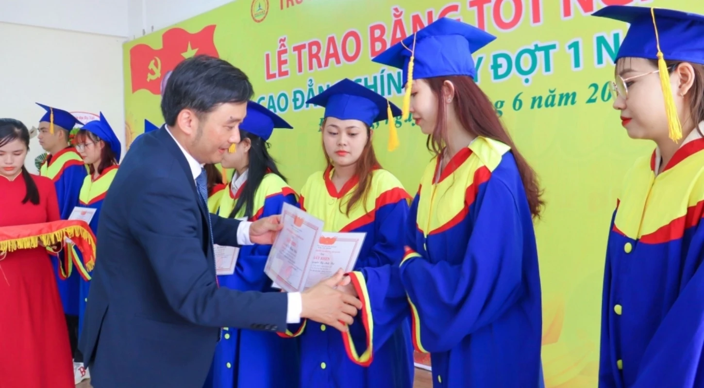 Đào Tạo Trình Độ Cao Đẳng Nâng Cao Kỹ Năng Nghề Nghiệp | Trường Cao Đẳng Đại Việt Đà Nẵng