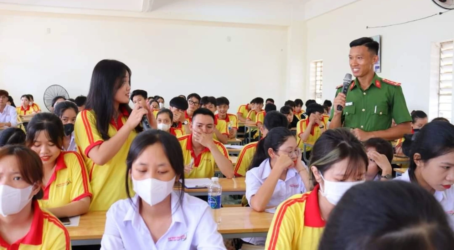 Điểm Lại Các Hoạt Động Đầu Khóa Của Sinh Viên Năm Học 2023 - 2024 | Trường Cao Đẳng Đại Việt Đà Nẵng