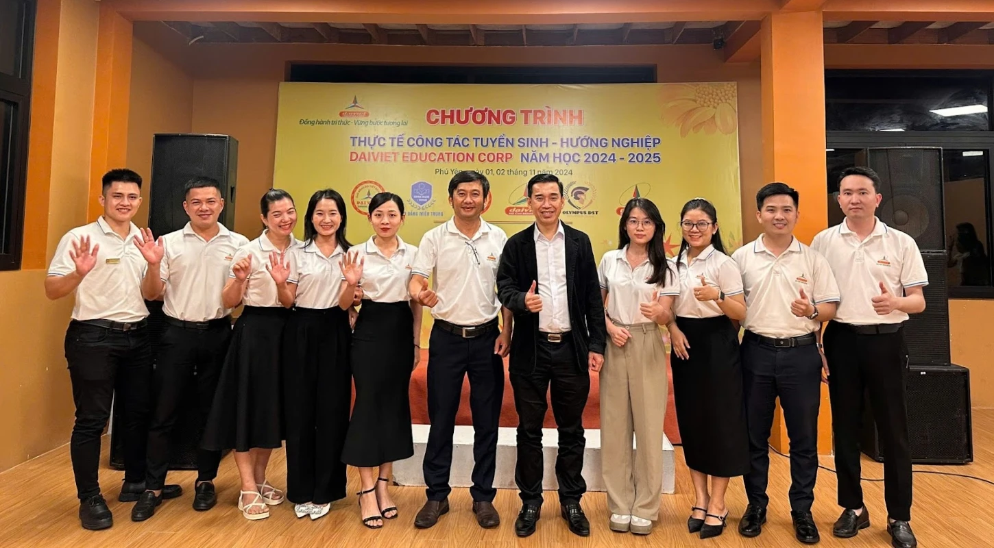 Hội Nghị Tổng Kết Tuyển Sinh 2024 & Kế Hoạch Tuyển Sinh 2025–2026 | Trường Cao Đẳng Đại Việt Đà Nẵng