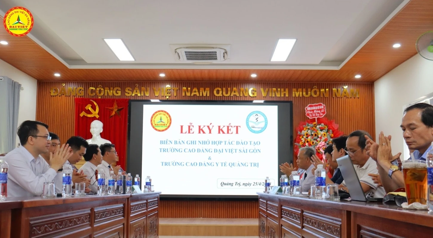Hợp Tác Phát Triển Nguồn Nhân Lực Y Tế Miền Trung | Trường Cao Đẳng Đại Việt Đà Nẵng